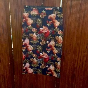 Gilli Floral Pencil Skirt